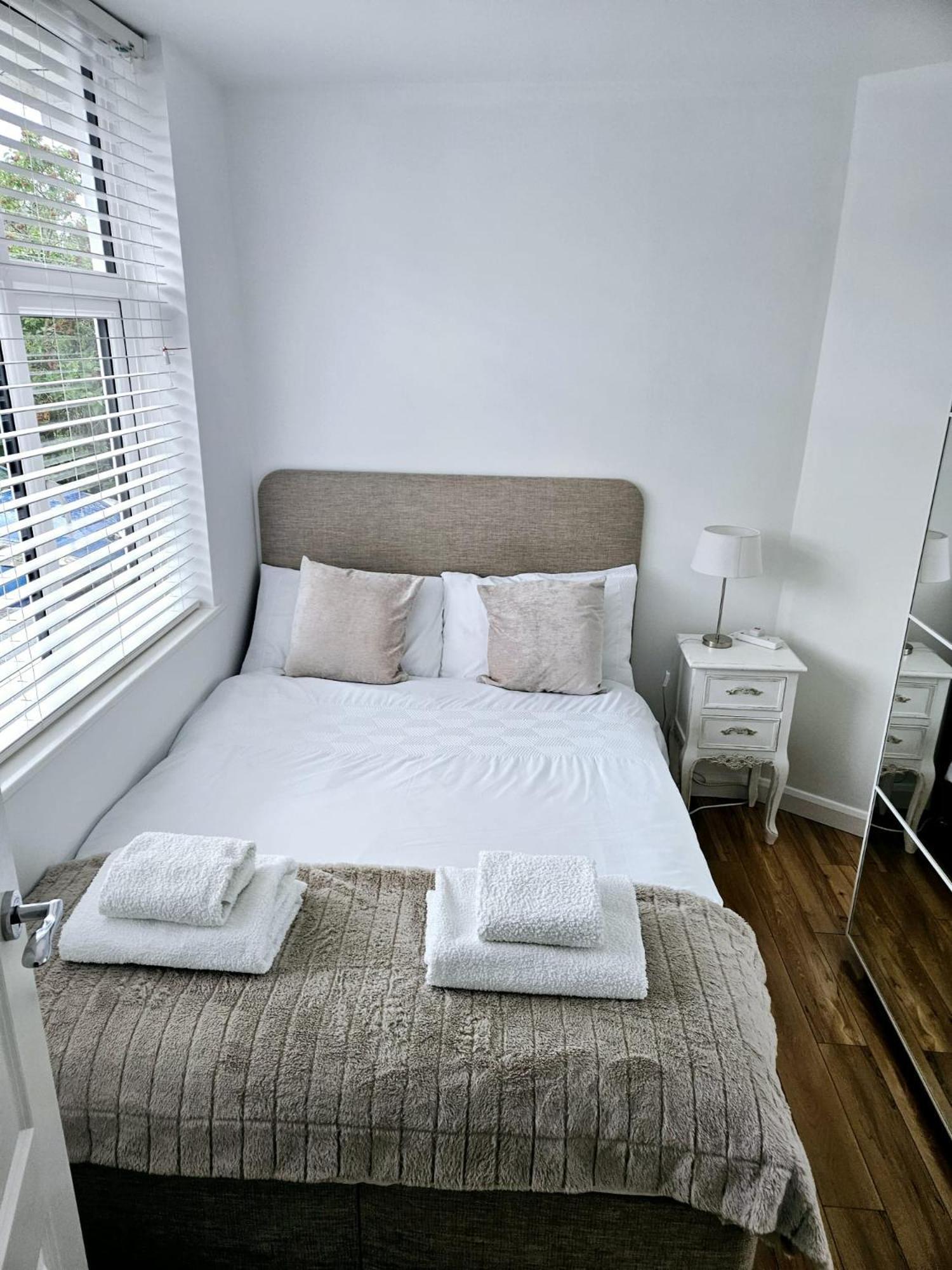 Holiday home Knollmead House Surbiton